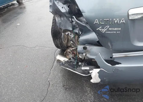 2011 Nissan Altima 2.5 S z USA, uszkodzony, nr VIN 1N4AL2APXBC151311